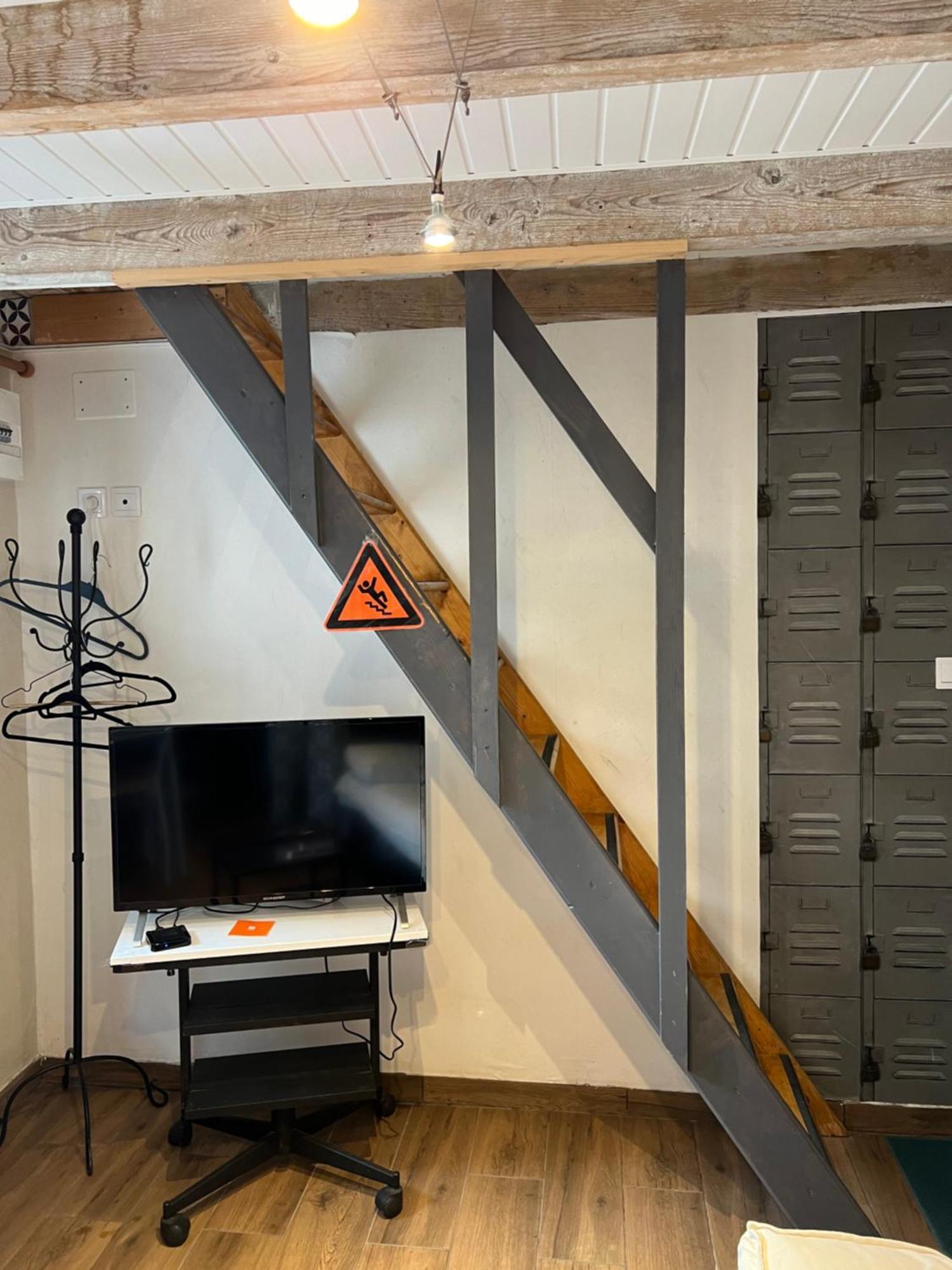 Le Garni Vendemiaire Apartment Vesoul Exterior photo